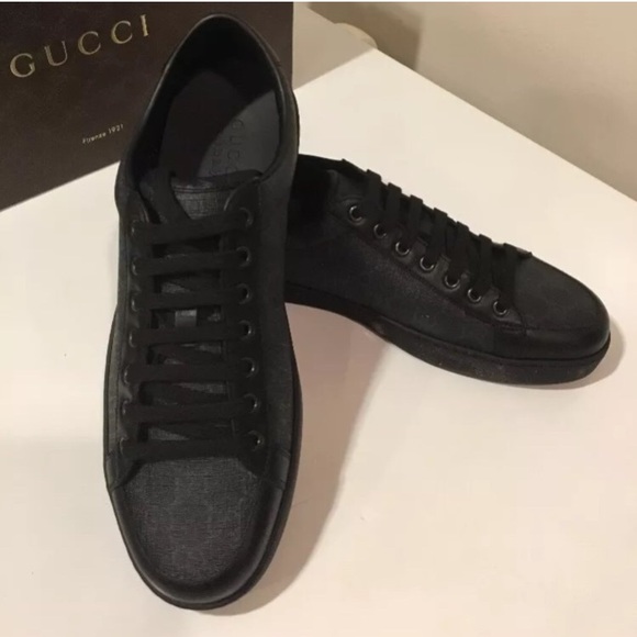 gucci supreme trainers black